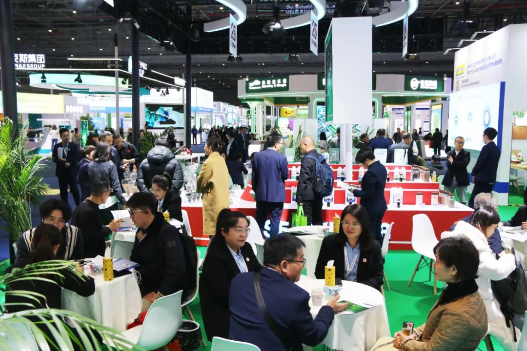 金牌赞助企业开云在线手机入口全新亮相上海CAC国际农化展,以科技实力献礼25周年